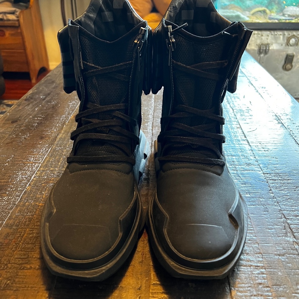 Adidas Y-3 Yohji Yamamoto high tops